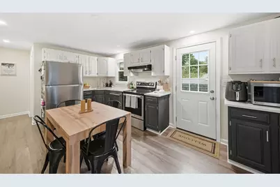 10 Chestnut Rd #B, Groton, MA 01450 - Photo 11