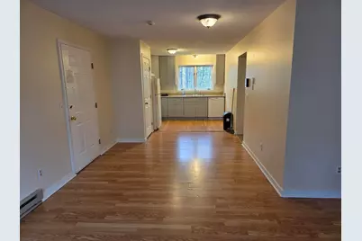 32 Salem Pl #32, Amherst, MA 01002 - Photo 5