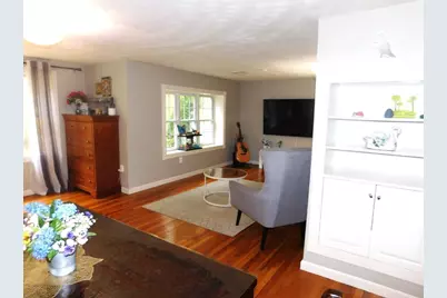 24 Chestnut Street, Grafton, MA 01519 - Photo 21
