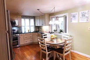 24 Chestnut St, Grafton, MA 01519 - Photo 9
