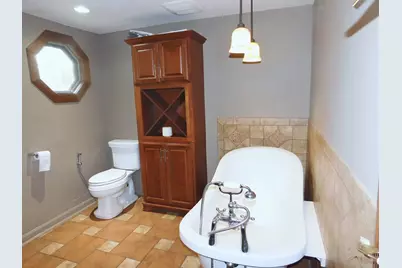 24 Chestnut Street, Grafton, MA 01519 - Photo 31