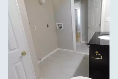 42 Perry #2, Worcester, MA 01610 - Photo 11