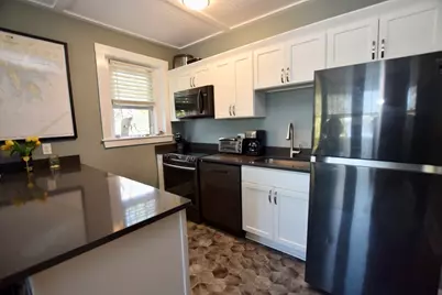 138 Main St #10, Fairhaven, MA 02719 - Photo 15