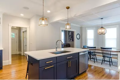 5 Gould St, Wakefield, MA 01880 - Photo 3