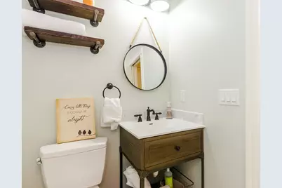 5 Gould St, Wakefield, MA 01880 - Photo 9