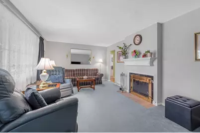 343 Clark Road, Lowell, MA 01852 - Photo 5