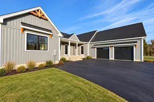 306 N Liberty St, Belchertown, MA 01007 - Photo 1