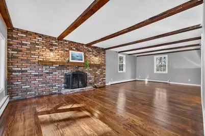 9 Thompson Rd, Hubbardston, MA 01452 - Photo 7