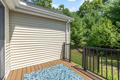 197 Bridle Cross Rd #197, Fitchburg, MA 01420 - Photo 11