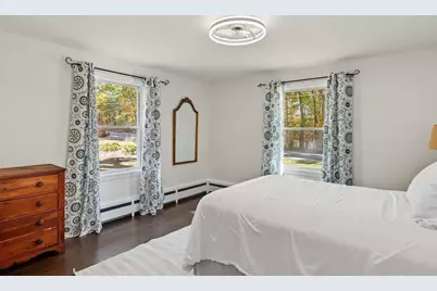 324 Pleasant Street, Franklin, MA 02038 - Photo 17