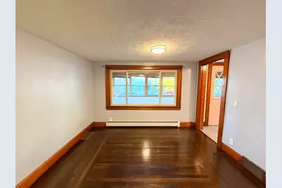 21 Reed Ave, Chicopee, MA 01020 - Photo 5