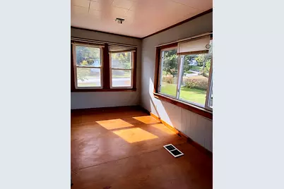 252 W Main St #252, Millbury, MA 01527 - Photo 5