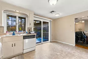 80 Fernwood Dr, East Longmeadow, MA 01028 - Photo 11