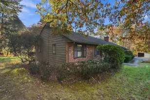 80 Fernwood Dr, East Longmeadow, MA 01028 - Photo 37