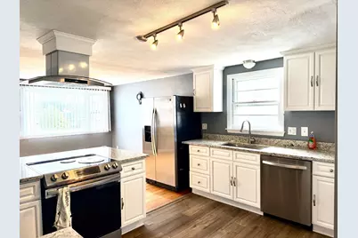 91 Daniels St, Malden, MA 02148 - Photo 3