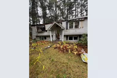 11 Hanlon Dr, Marlborough, MA 01752 - Photo 1