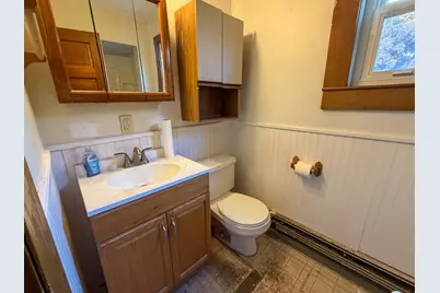 20 Adams St, Orange, MA 01364 - Photo 15
