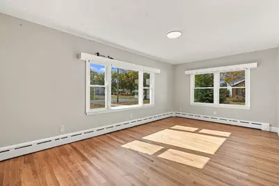 671 James St, Chicopee, MA 01020 - Photo 11