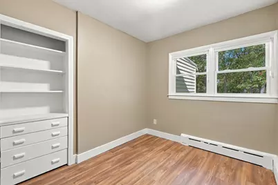 671 James St, Chicopee, MA 01020 - Photo 13