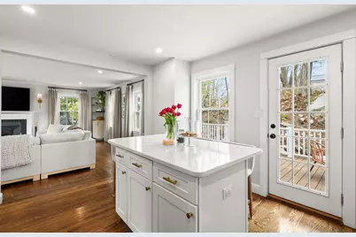 58 Kensington Rd, Weymouth, MA 02188 - Photo 9