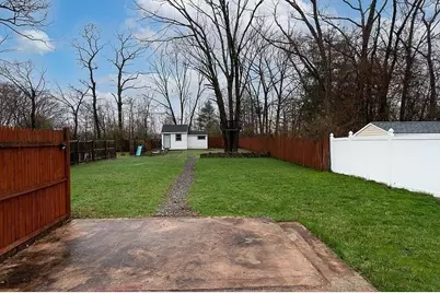 41 Phillips St, Shrewsbury, MA 01545 - Photo 21