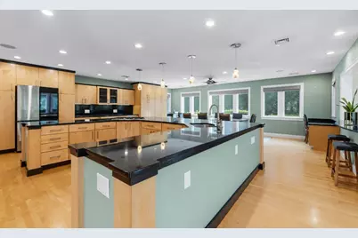 267 Chestnut St, Seekonk, MA 02771 - Photo 9