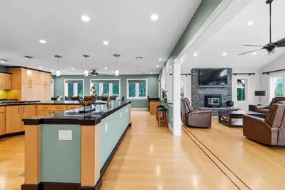 267 Chestnut St, Seekonk, MA 02771 - Photo 7