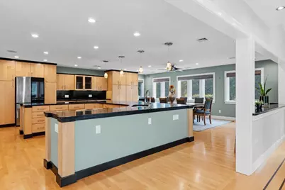 267 Chestnut St, Seekonk, MA 02771 - Photo 11