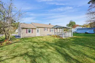 34 Fairlawn St, Northbridge, MA 01588 - Photo 29