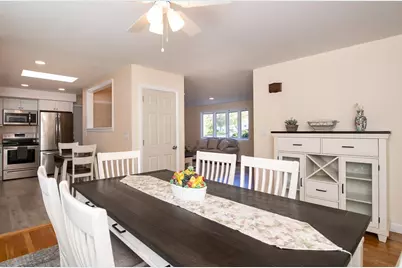 10 Brook Dr, Fairhaven, MA 02719 - Photo 9