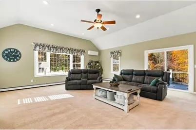 9 Jonathans Way, Upton, MA 01568 - Photo 13