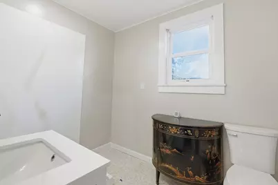 16 Cottage St, West Brookfield, MA 01585 - Photo 19