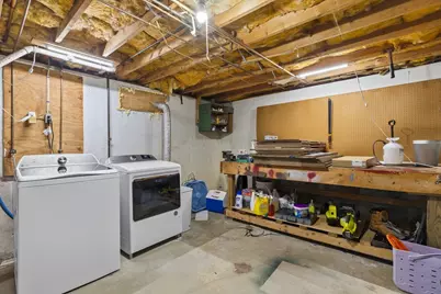 10 Rounseville St, New Bedford, MA 02745 - Photo 31