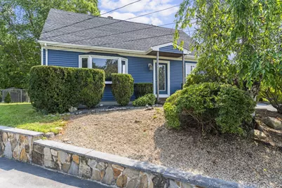 10 Rounseville St, New Bedford, MA 02745 - Photo 3