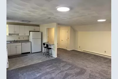 85 Center Street #C, Burlington, MA 01803 - Photo 3