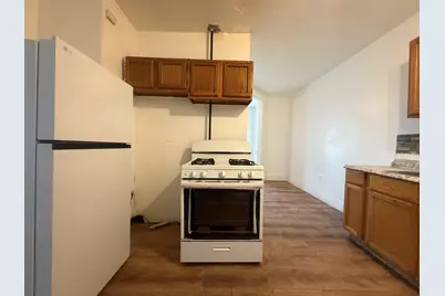 12 Houghton St #2, Lynn, MA 01905 - Photo 3