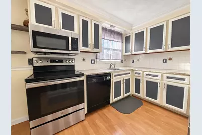 18 Campbell Ave, North Providence, RI 02904 - Photo 3