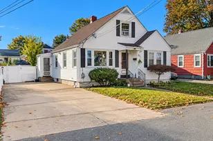 18 Campbell Ave, North Providence, RI 02904 - Photo 1