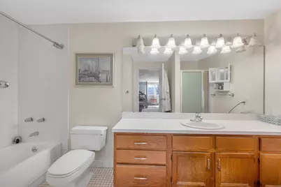 154 Lynnway #205, Lynn, MA 01902 - Photo 9