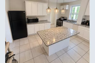 72 Byron Ave, Lawrence, MA 01841 - Photo 19