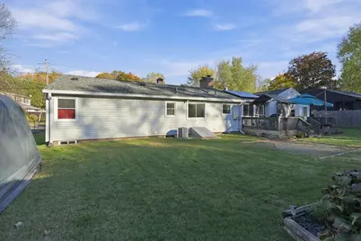 16 Clyde Ave, West Springfield, MA 01089 - Photo 35