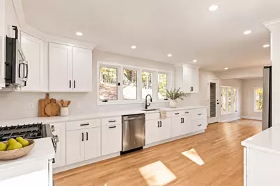 39 Grover Rd, Ashland, MA 01721 - Photo 11