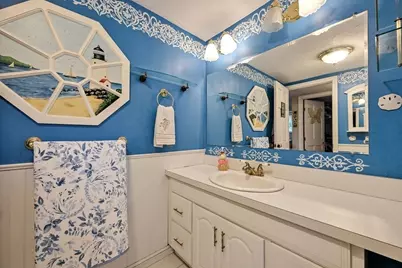 198 Wampatuck St, Pembroke, MA 02359 - Photo 21