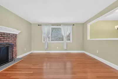 18 Jo Paul Dr, Attleboro, MA 02703 - Photo 7