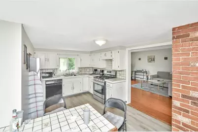 239 Leyden Street, Boston, MA 02128 - Photo 3