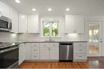 14 Stephen Place #0, Newton, MA 02461 - Photo 5