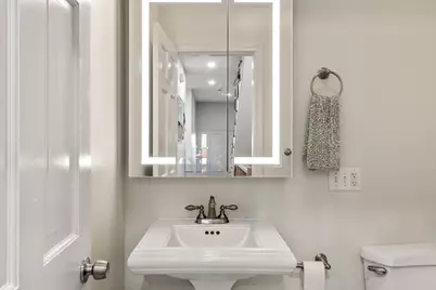 14 A Belmont St #A, Somerville, MA 02143 - Photo 11