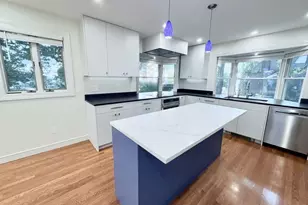 14A Belmont St, Somerville, MA 02143 - Photo 1