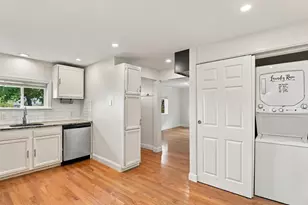 17 Overlook Rd, Weymouth, MA 02189 - Photo 11