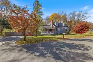 13 Noyes Rd, Georgetown, MA 01833 - Photo 1